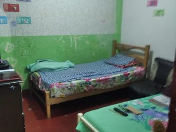VENTA CASA DE 3 PISOS Y AZOTEA A UNAS CUADRAS DE WIESSE