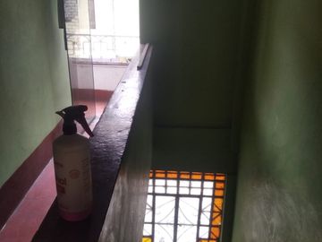 VENTA CASA DE 3 PISOS Y AZOTEA A UNAS CUADRAS DE WIESSE