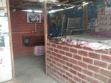 VENTA CASA DE 3 PISOS Y AZOTEA A UNAS CUADRAS DE WIESSE