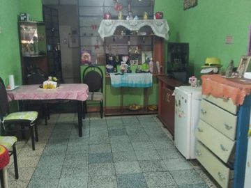 VENTA CASA DE 3 PISOS Y AZOTEA A UNAS CUADRAS DE WIESSE