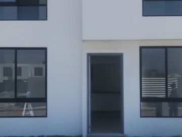 Casa en Venta con alberca a 20 minutos de Cuernavaca en Xochitepec Morelos