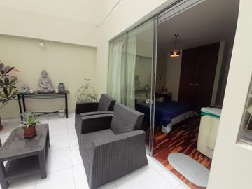 VENTA DEPARTAMENTO EN PRIMER PISO CON DOBLE TERRAZA EN MAGDALENA