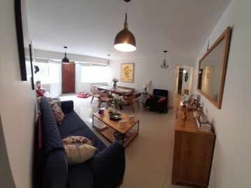 VENTA DEPARTAMENTO EN PRIMER PISO CON DOBLE TERRAZA EN MAGDALENA
