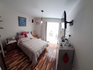 VENTA DEPARTAMENTO EN PRIMER PISO CON DOBLE TERRAZA EN MAGDALENA