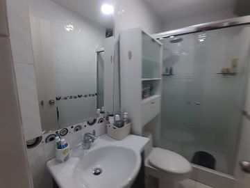 VENTA DEPARTAMENTO EN PRIMER PISO CON DOBLE TERRAZA EN MAGDALENA