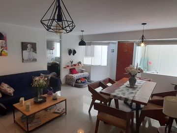 VENTA DEPARTAMENTO EN PRIMER PISO CON DOBLE TERRAZA EN MAGDALENA