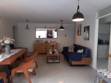 VENTA DEPARTAMENTO EN PRIMER PISO CON DOBLE TERRAZA EN MAGDALENA