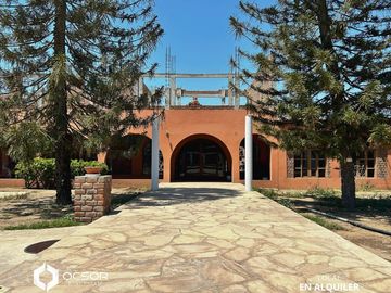 Gran local campestre en cerro Prieto en alquiler