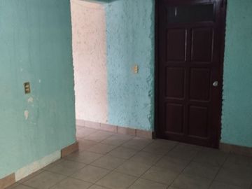 SE VENDE CASA EN CD CHAPULTEPEC