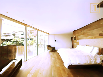 DEPARTAMENTO EN VENTA CON VISTAS Y MUCHA LUZ NATURAL · BOSQUE DE LAS LOMAS