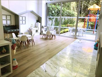 DEPARTAMENTO EN VENTA CON VISTAS Y MUCHA LUZ NATURAL · BOSQUE DE LAS LOMAS
