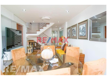 Amplio Y Exclusivo Triplex Semi Amoblado Cerca Al Malecón De Miraflores Y Parque Kennedy