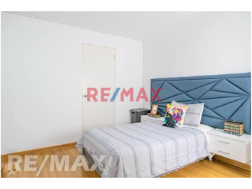 Amplio Y Exclusivo Triplex Semi Amoblado Cerca Al Malecón De Miraflores Y Parque Kennedy