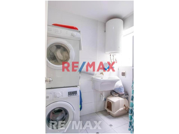 Amplio Y Exclusivo Triplex Semi Amoblado Cerca Al Malecón De Miraflores Y Parque Kennedy