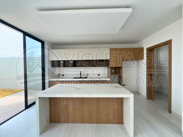 Casa en venta, ¡A ESTRENAR! Urb. Ciudad Celeste, Guayaquil.