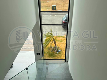Casa en venta, ¡A ESTRENAR! Urb. Ciudad Celeste, Guayaquil.