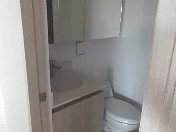 SE RENTA APARTAMENTO,RIONEGRO,URBANIZACION CANTO