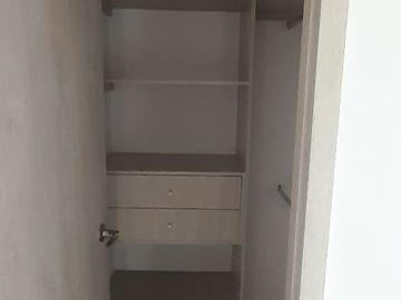 SE RENTA APARTAMENTO,RIONEGRO,URBANIZACION CANTO
