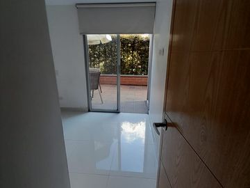 SE RENTA APARTAMENTO,RIONEGRO,URBANIZACION PIETRASANTA P.H.