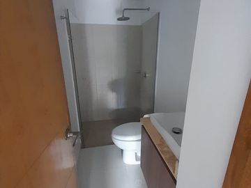 SE RENTA APARTAMENTO,RIONEGRO,URBANIZACION PIETRASANTA P.H.