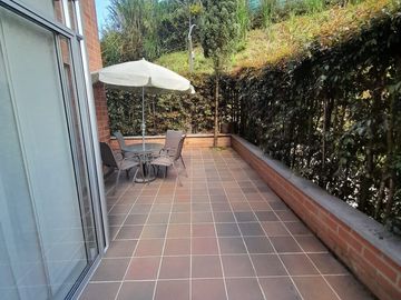 SE RENTA APARTAMENTO,RIONEGRO,URBANIZACION PIETRASANTA P.H.