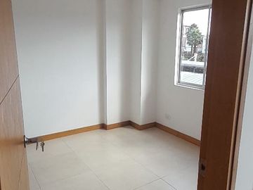 SE RENTA APARTA ESTUDIO,RIONEGRO,URB PIETRASANTA PH