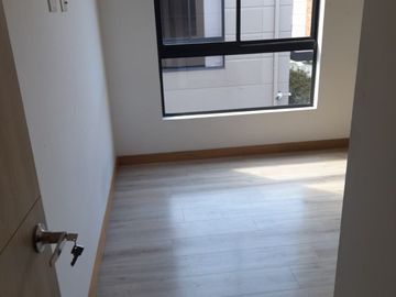 SE RENTA CASA, RIONEGRO,PIETRASANTA CAMPESTRE PH