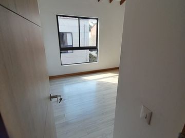SE RENTA CASA, RIONEGRO,PIETRASANTA CAMPESTRE PH