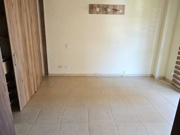 SE RENTA CASA,RIONEGRO,SAN ANTONIO