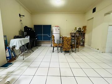 ¡OCASIÓN! BONITA CASA DE 3 PISOS EN QUINTA