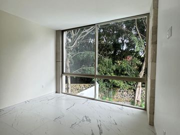 Casa en venta con alberca Paloma de la paz.