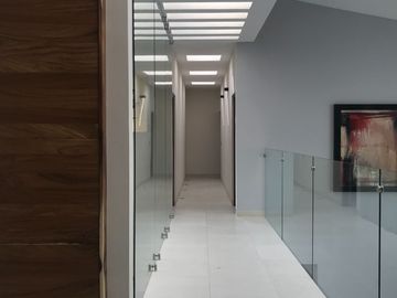 Casa en venta con alberca Paloma de la paz.