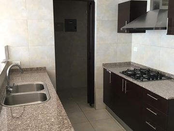 SUITE SECTOR REPUBLICA DEL SALVADOR, 54 MTS, $ 90.000,00