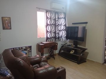 CASA EN VENTA CON EXCELENTE UBICACIÓN, EN FRACC. JARDÍNES DE VIRGINIA, BOCA DEL RÍO , VERACRUZ.