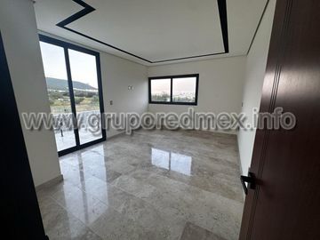 Casa en venta en Condominio dentro de Fraccionamiento La Espiga, Queretaro