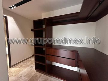 Casa en venta en Condominio dentro de Fraccionamiento La Espiga, Queretaro