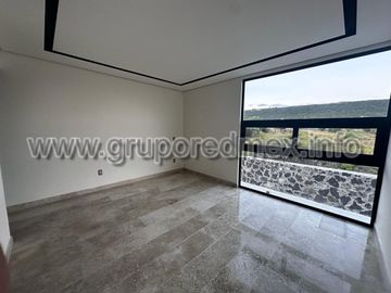 Casa en venta en Condominio dentro de Fraccionamiento La Espiga, Queretaro