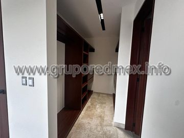 Casa en venta en Condominio dentro de Fraccionamiento La Espiga, Queretaro