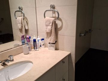 LINDO DPTO QUEBRADA DE ARMENDARIZ 224 M2, 3 DORM, 2.5 BAÑ, $ 495,000