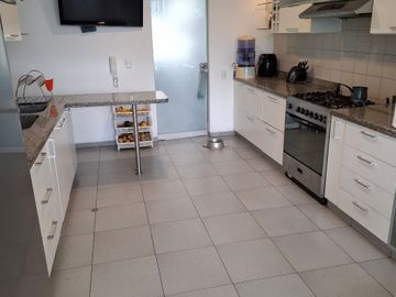LINDO DPTO QUEBRADA DE ARMENDARIZ 224 M2, 3 DORM, 2.5 BAÑ, $ 495,000