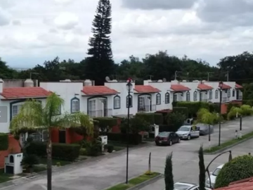 SE VENDE CASA EN RESIDENCIAL VIYAUTEPEC EN MORELOS