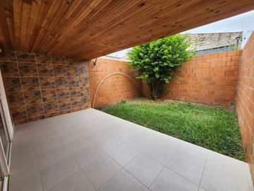 CASA ALEGRA ALFAGUARA