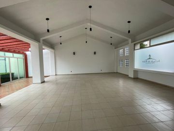 CASA EN VENTA EN HACIENDA DEL BOSQUE