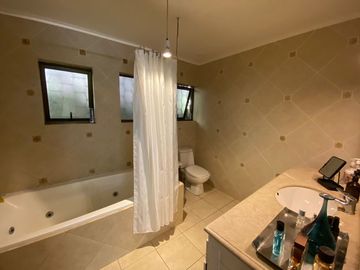 INCREIBLE OPORTUNIDAD !! HERMOSA CASA EN VILLUCO