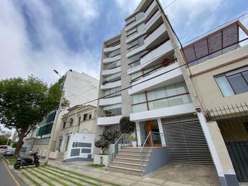 Propiedad lista para que te mudes🌟 Tu Nuevo Hogar en el Corazón de Miraflores 🌟