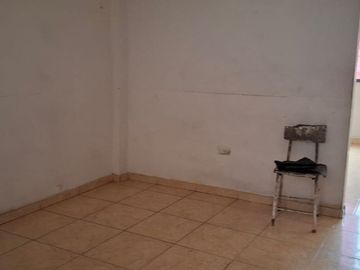 CASA DE 3 PISOS MAS AZOTEA COOP. VIV. VILLA DEL MAR - EL AGUSTINO