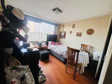 VENTA AMPLIO DEPARTAMENTO EN LAS GARDENIAS - SURCO