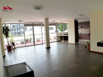Venta de Casa Rentera, en El Sector de La Gonzales Suarez