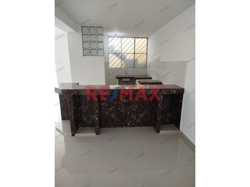 Se Vende Departamento 4Ta Etapa Santo Domingo Frente A Parque