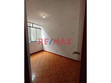 Se Vende Departamento 4Ta Etapa Santo Domingo Frente A Parque